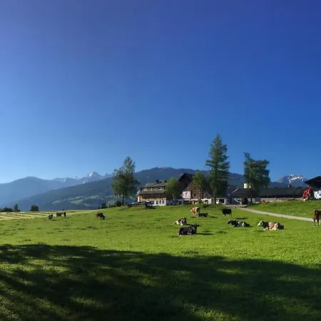 Burglehnerhof 아파트호텔